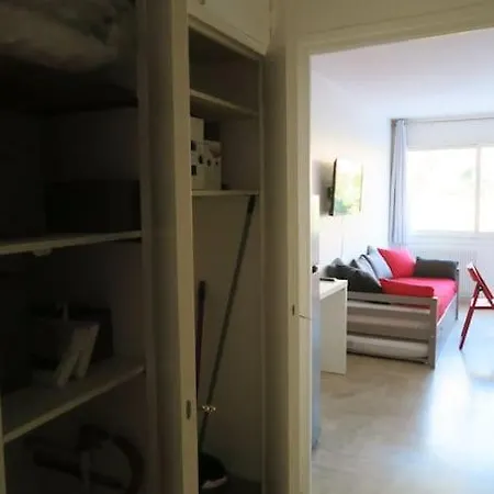 Apartment Grand Lumineux Boulouris, 5min A Pied *